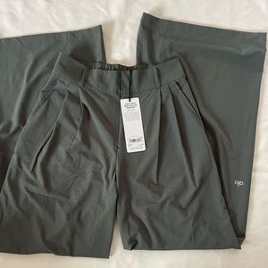 Alo Yoga High-Waist Dreamscape Trouser Cactus Green